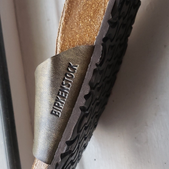 Birkenstock Slides 🤎 - Picture 2 of 3